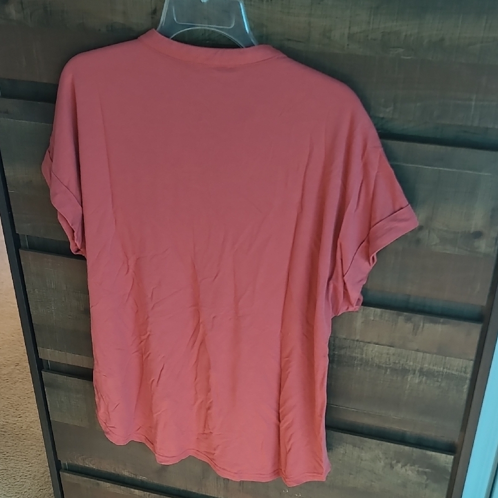 Women's Blouse - Picture 7 of 8